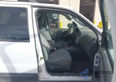 2007 Ford Escape Hybrid z USA, uszkodzony, nr VIN 1FMYU49H17KA99459